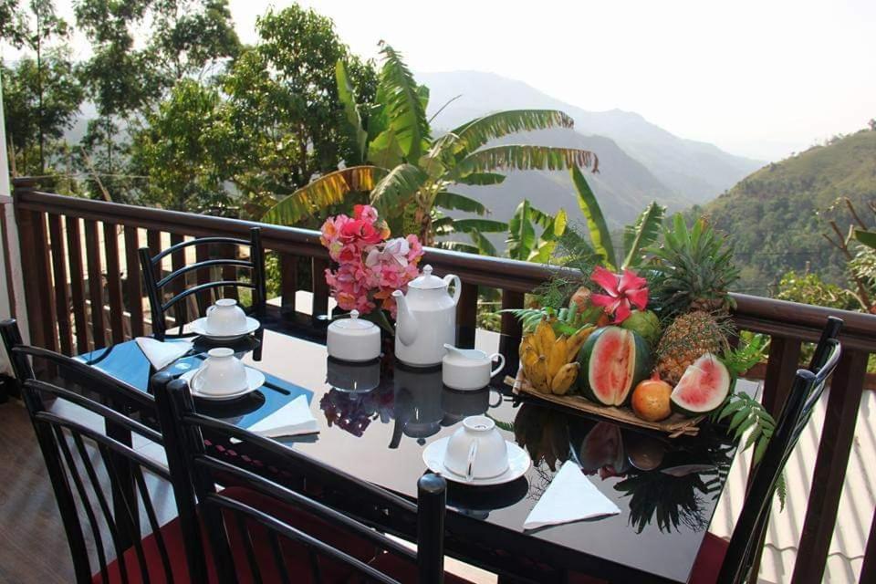 La Montagna Bed & Breakfast Ella Exterior photo